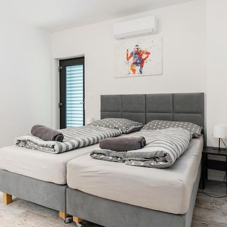 Malina Penati Golf Villa Sajdikove Humence Exteriör bild